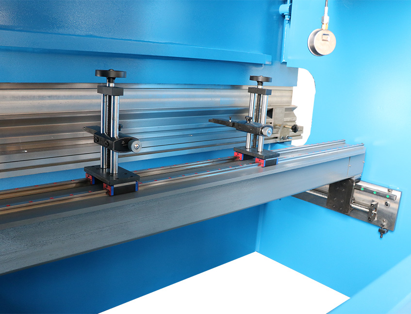 WE67K-300T4000 CNC Press Brake